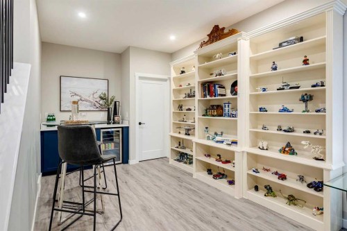 14 Cranbrook Common Se, Calgary, AB - Indoor