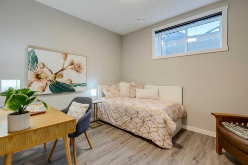 14 Cranbrook Common Se, Calgary, AB - Indoor Photo Showing Bedroom