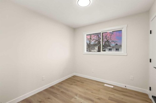 219 Pinemill Road Ne, Calgary, AB - Indoor Photo Showing Other Room