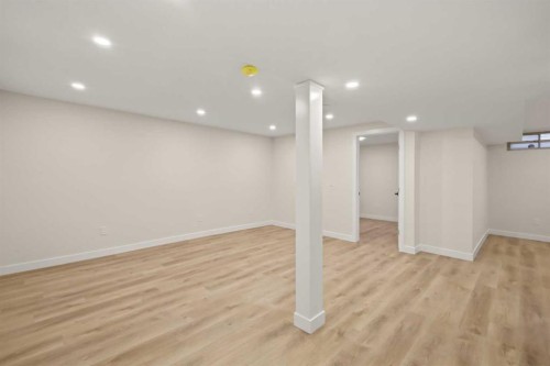 219 Pinemill Road Ne, Calgary, AB - Indoor