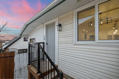 219 Pinemill Road Ne, Calgary, AB - Outdoor With Exterior