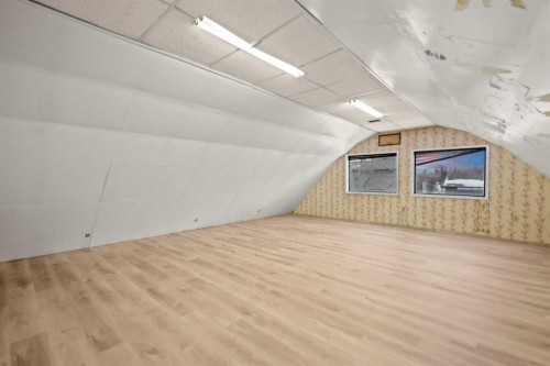219 Pinemill Road Ne, Calgary, AB - Indoor Photo Showing Other Room