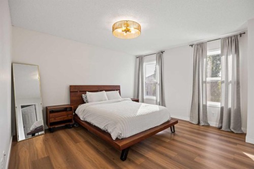 366 Bridleridge View Sw, Calgary, AB - Indoor Photo Showing Bedroom