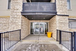 8302-304 Mackenzie Way SW Airdrie, AB T4B 3H6