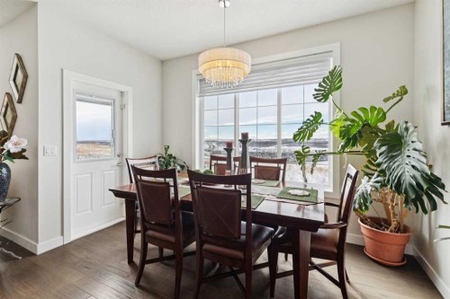 176 Cranarch Crescent Se, Calgary, AB - Indoor Photo Showing Dining Room
