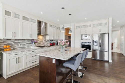 176 Cranarch Crescent Se, Calgary, AB - Indoor Photo Showing Kitchen With Upgraded Kitchen