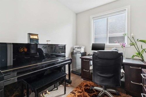 176 Cranarch Crescent Se, Calgary, AB - Indoor Photo Showing Office