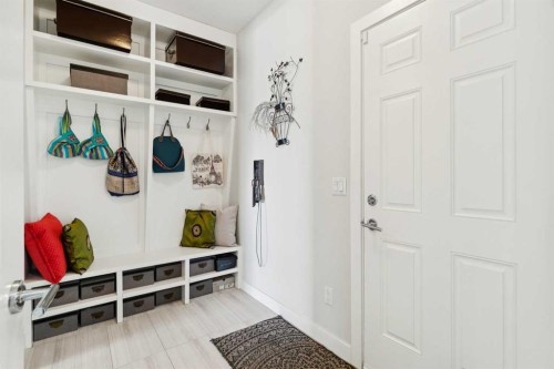 176 Cranarch Crescent Se, Calgary, AB - Indoor Photo Showing Other Room