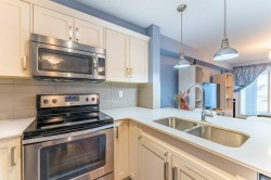 222-130 Auburn Meadows View SE Calgary, AB T2M 2P3