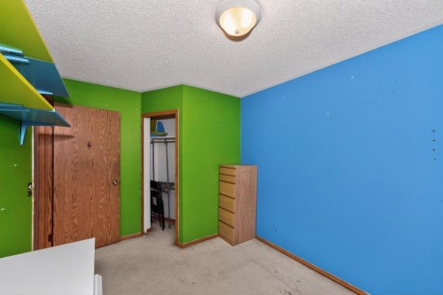 43 Somercrest Circle Sw, Calgary, AB - Indoor