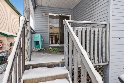 43 Somercrest Circle Sw, Calgary, AB - Outdoor With Exterior