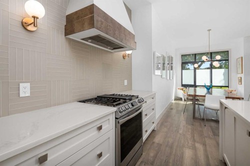 2126B 52 Avenue Sw, Calgary, AB - Indoor Photo Showing Kitchen With Upgraded Kitchen