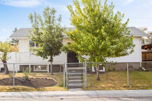 631 58 Street Se, Calgary, AB - Outdoor