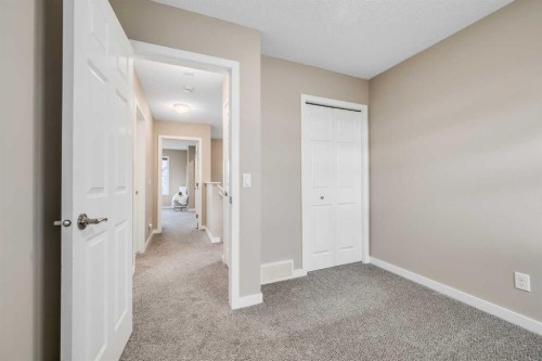 69 Skyview Point Common Ne, Calgary, AB - Indoor Photo Showing Other Room