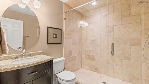 227 Rocky Ridge Close Nw, Calgary, AB - Indoor Photo Showing Bathroom