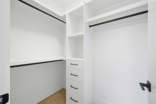 2019 21 Avenue Nw, Calgary, AB - Indoor