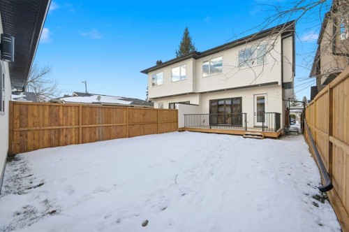 2019 21 Avenue Nw, Calgary, AB - Outdoor