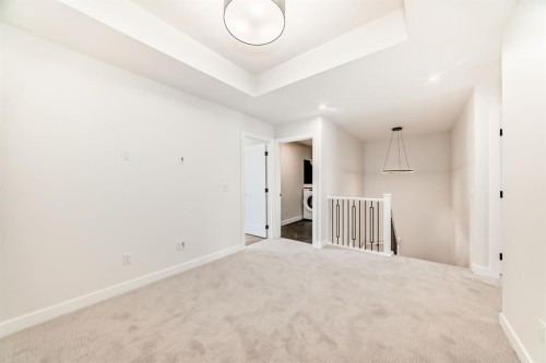 191 Walgrove Manor Se, Calgary, AB - Indoor Photo Showing Other Room