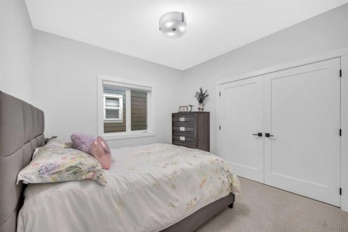 134 Corner Meadows Common Ne, Calgary, AB - Indoor Photo Showing Bedroom