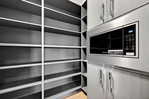 93 Walgrove Bay Se, Calgary, AB - Indoor With Storage