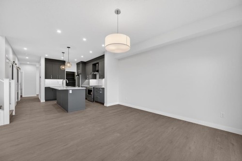 93 Walgrove Bay Se, Calgary, AB - Indoor Photo Showing Kitchen With Upgraded Kitchen