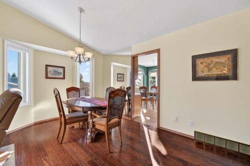 206 Arbour Cliff Close Nw, Calgary, AB - Indoor Photo Showing Dining Room