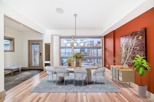 2134 30 Avenue Sw, Calgary, AB - Indoor