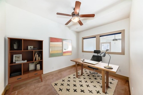 2134 30 Avenue Sw, Calgary, AB - Indoor Photo Showing Office