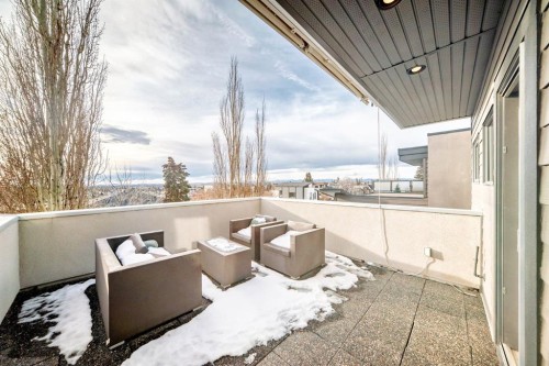 2134 30 Avenue Sw, Calgary, AB - Outdoor With Exterior