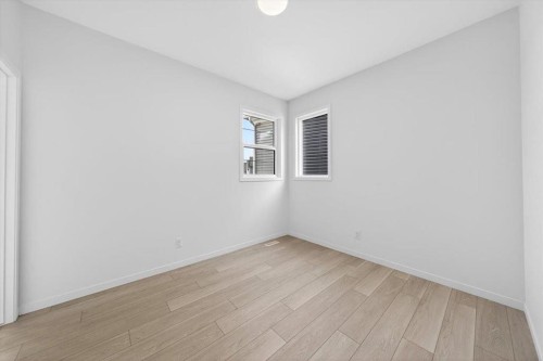 392 Carringvue Place Nw, Calgary, AB - Indoor Photo Showing Other Room