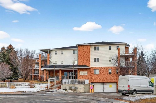 210-165 Manora Place Ne, Calgary, AB - Outdoor