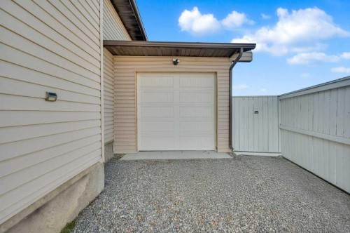 64 Castledale Crescent Ne, Calgary, AB - Outdoor With Exterior