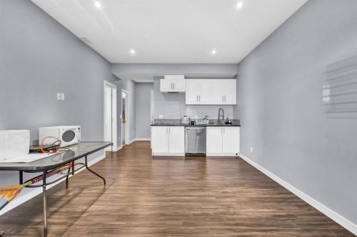 263 Chaparral Valley Way Se, Calgary, AB - Indoor Photo Showing Kitchen