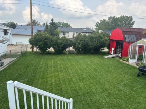 426 9 Street, Beiseker, AB - Outdoor
