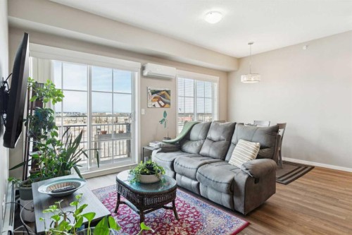4401-99 Copperstone Park Se, Calgary, AB - Indoor Photo Showing Living Room