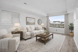 2-2415 14A Street SW Calgary, AB T2T 3X4