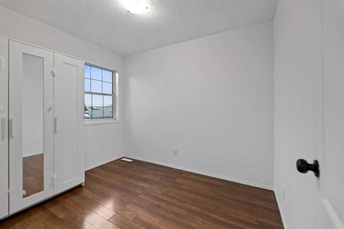 61 Applemont Place Se, Calgary, AB - Indoor Photo Showing Other Room