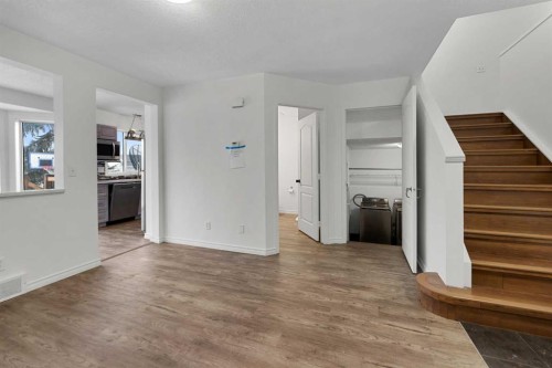 61 Applemont Place Se, Calgary, AB - Indoor Photo Showing Other Room