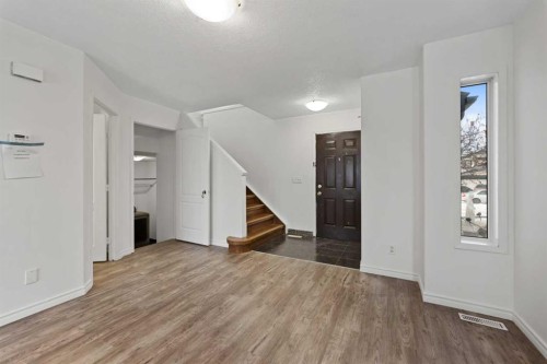 61 Applemont Place Se, Calgary, AB - Indoor Photo Showing Other Room