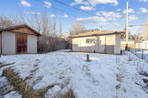 450 34 Avenue Nw, Calgary, AB - Outdoor