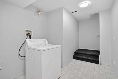 34 Marbank Place Ne, Calgary, AB - Indoor Photo Showing Laundry Room