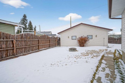 34 Marbank Place Ne, Calgary, AB - Outdoor With Exterior