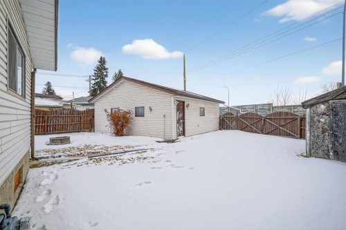 34 Marbank Place Ne, Calgary, AB - Outdoor With Exterior