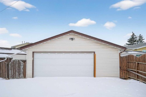 34 Marbank Place Ne, Calgary, AB - Outdoor With Exterior