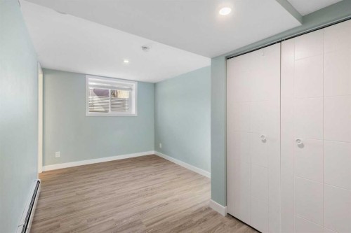 380 Maddock Crescent Ne, Calgary, AB - Indoor Photo Showing Other Room