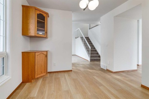 60 Bedford Circle Ne, Calgary, AB - Indoor Photo Showing Other Room