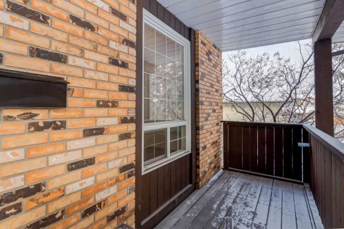 60 Bedford Circle Ne, Calgary, AB - Outdoor With Exterior