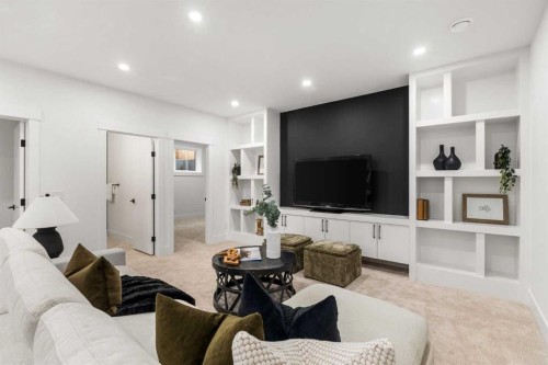 725 18 Avenue Nw, Calgary, AB - Indoor