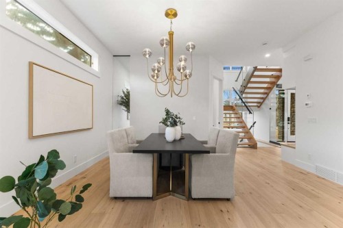 725 18 Avenue Nw, Calgary, AB - Indoor