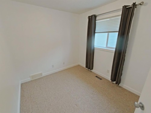 656 Cranston Drive Se, Calgary, AB - Indoor Photo Showing Other Room